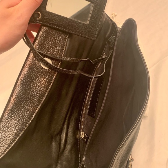 Balenciaga clutch in black color - Picture 4 of 5